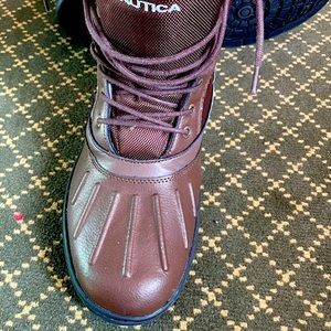 Men’s boots- never worn but no box